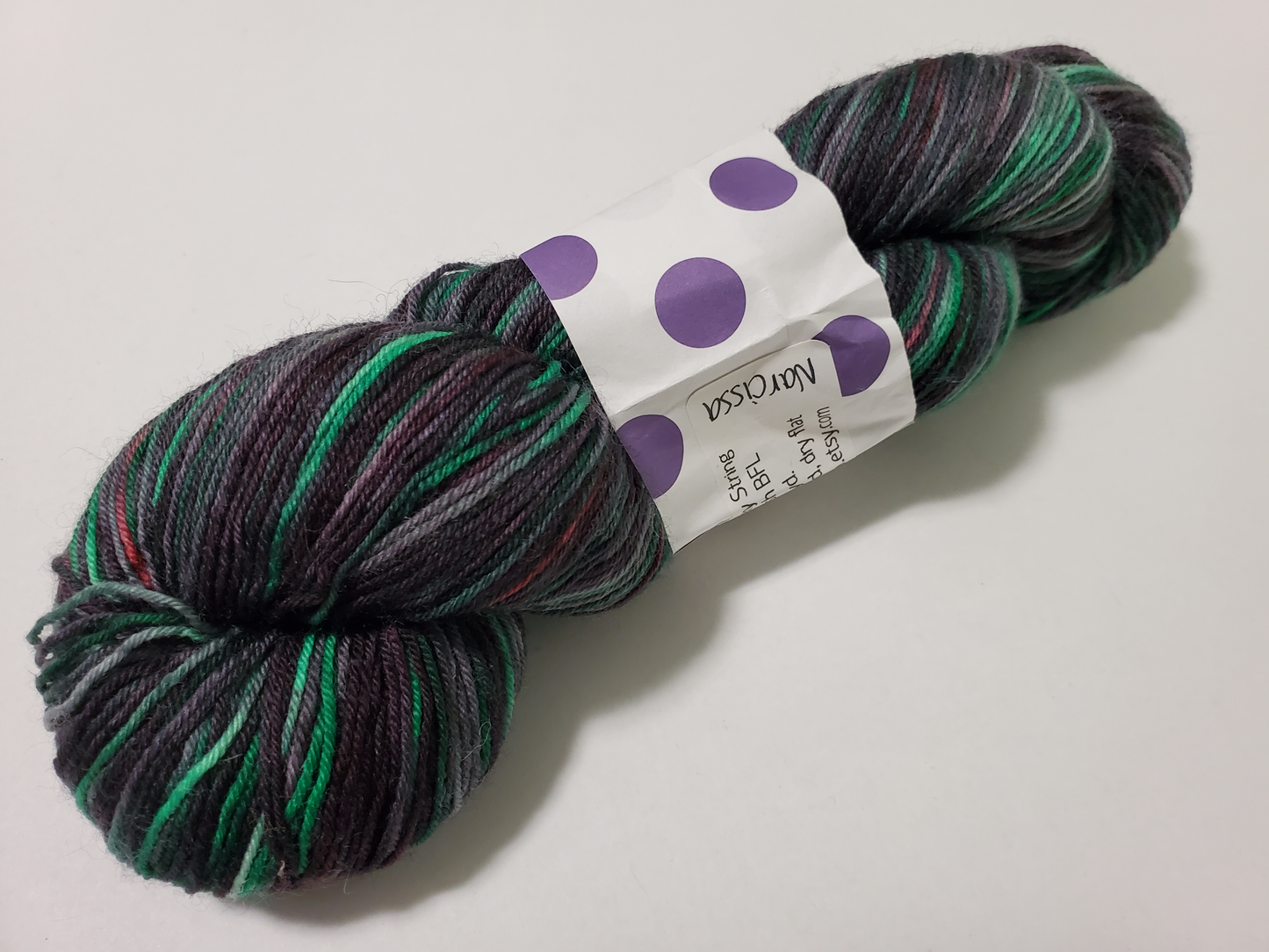 Younger Yarn Sexy String - Narcissa